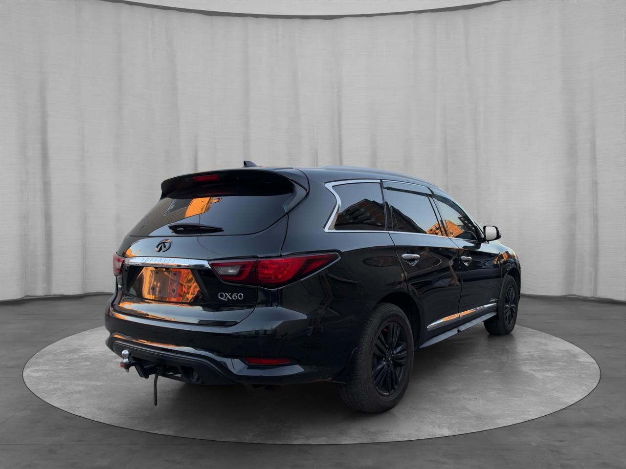2020 Infiniti QX60 PURE AWD Photo2