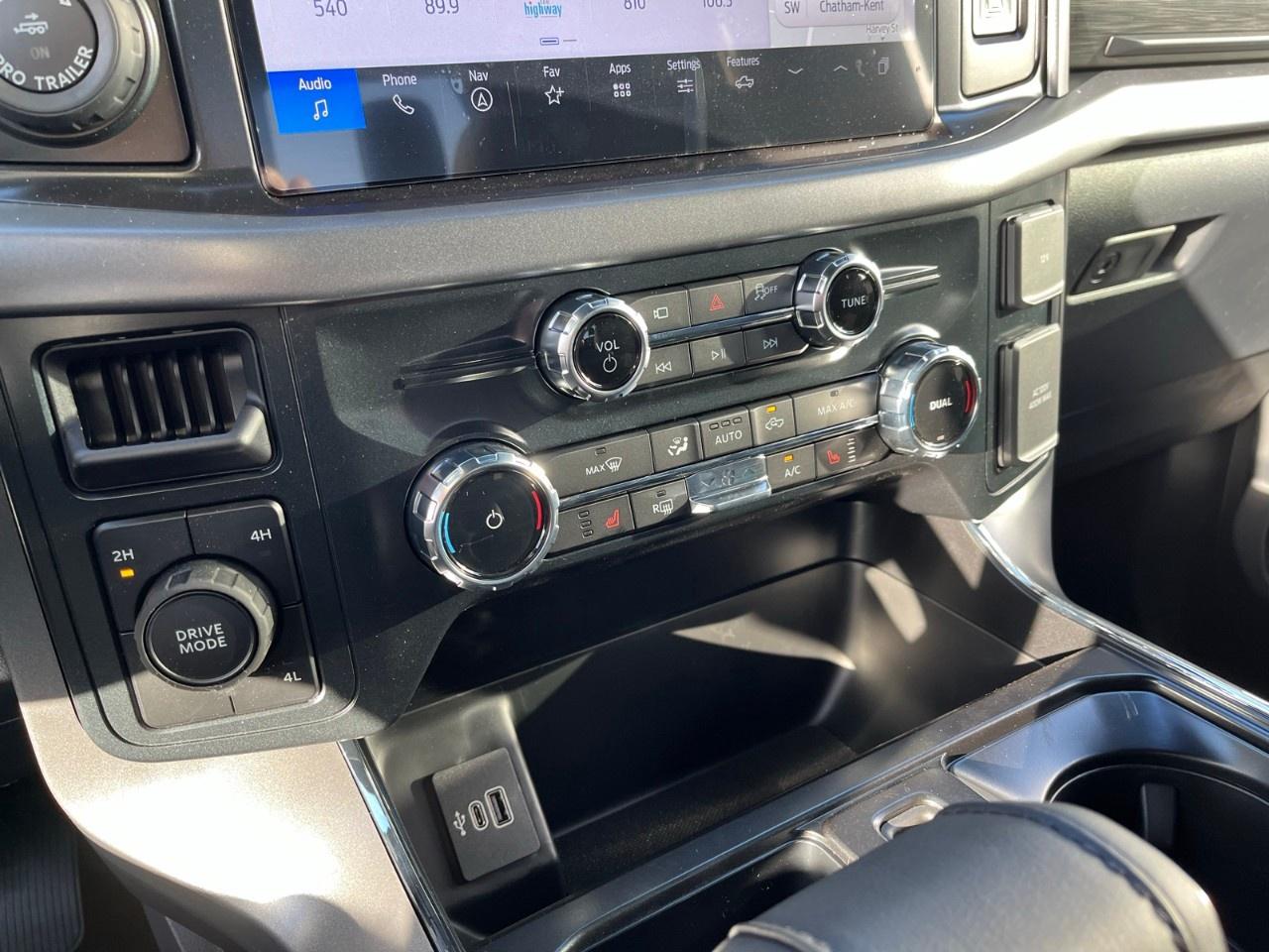 2026 Ford F-150 XLT 4WD SuperCrew 5.5' Box Photo