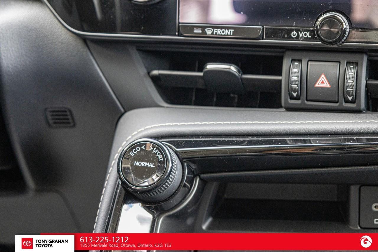 2026 Lexus NX 350h  Photo