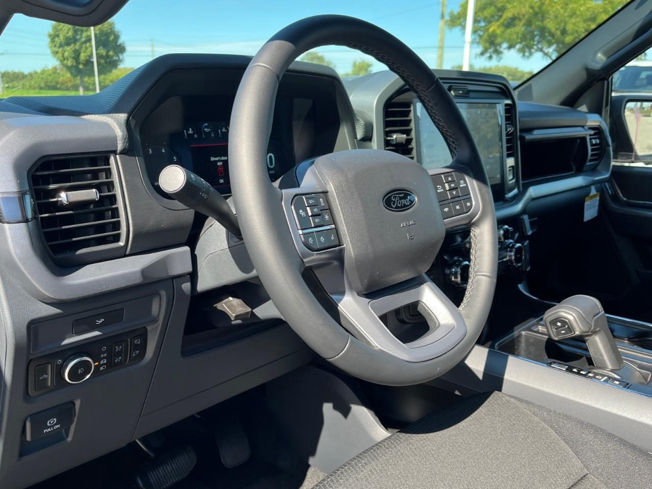 2026 Ford F-150 XLT Photo