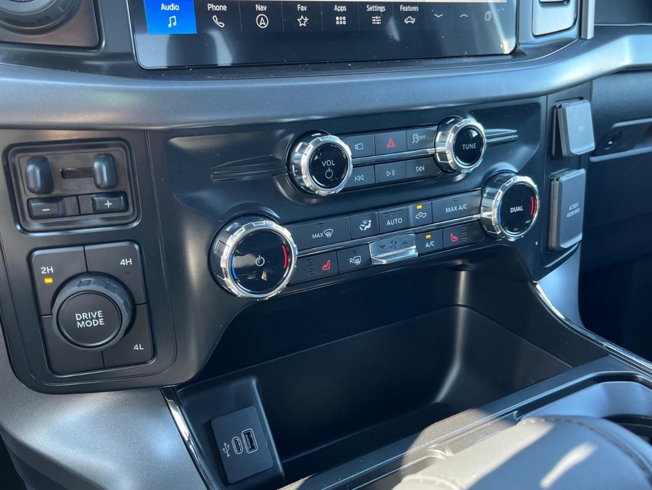 2026 Ford F-150 XLT Photo
