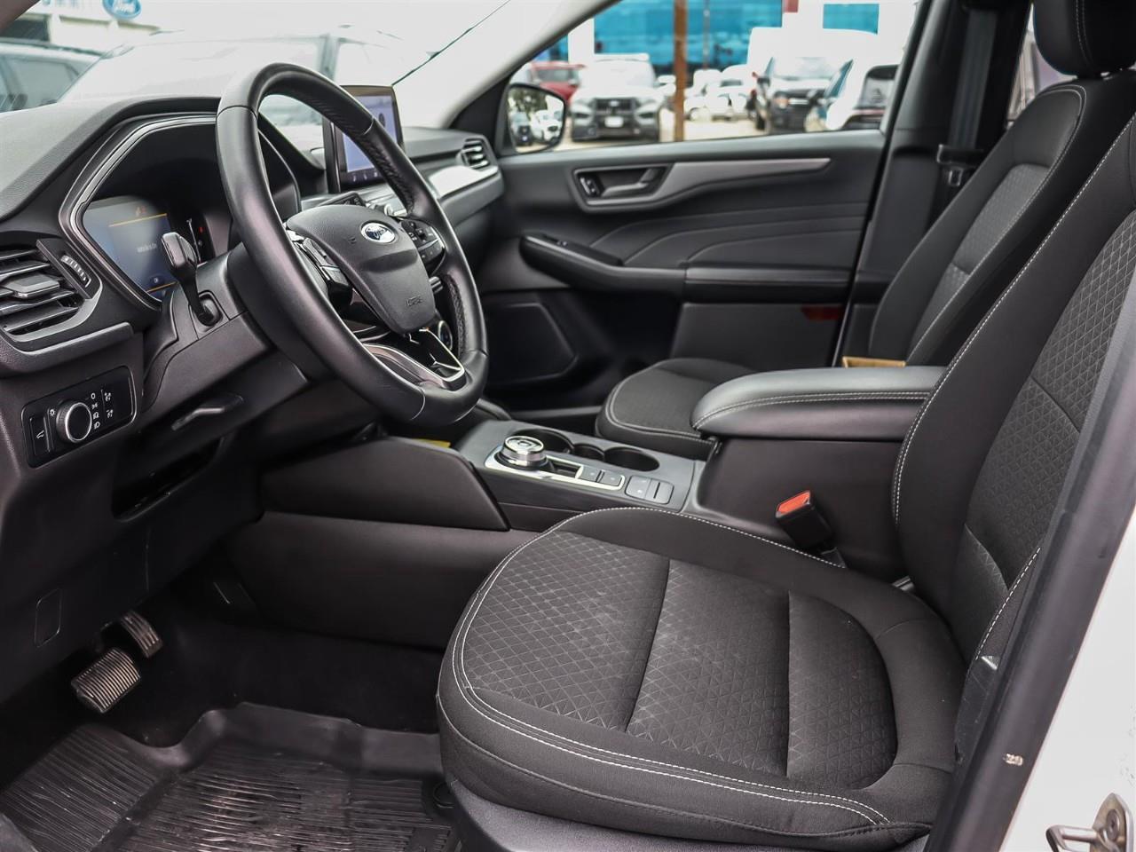 2024 Ford Escape Active | 4WD | Gas Saver | Photo