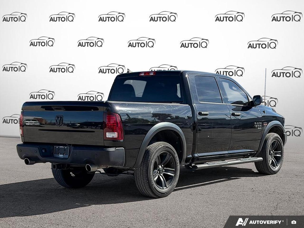 2021 RAM 1500 Classic SLT HEMI 4X4 | TONNEAU COVER Photo