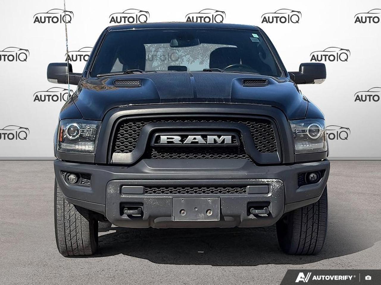 2021 RAM 1500 Classic SLT HEMI 4X4 | TONNEAU COVER Photo