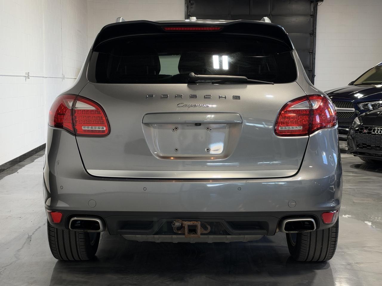 2013 Porsche Cayenne  Photo