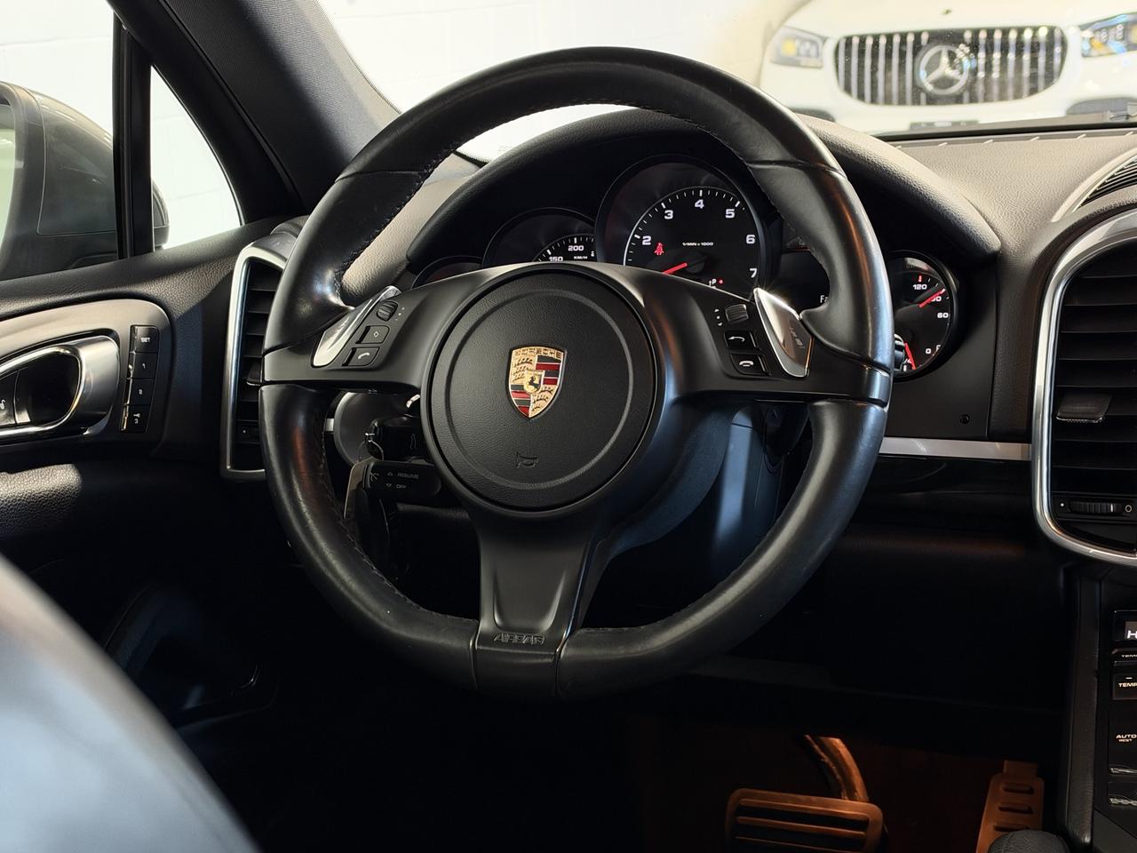 2013 Porsche Cayenne  Photo