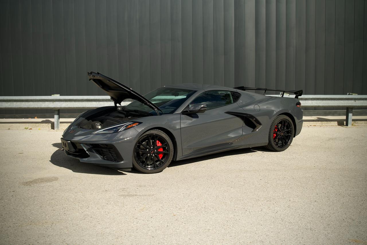 2027 Chevrolet Corvette 1LT Photo
