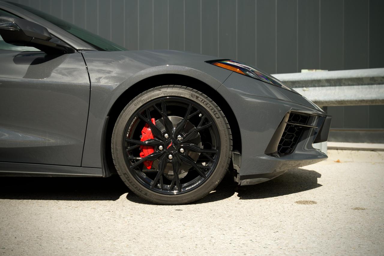 2027 Chevrolet Corvette 1LT Photo