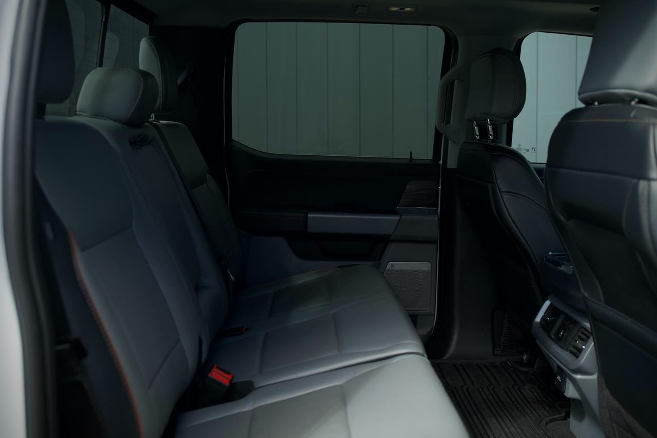 2026 Ford F-150 Lariat Photo