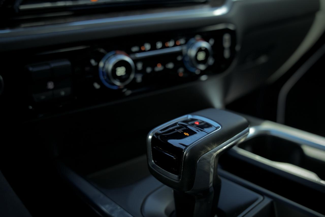 2024 GMC Sierra 1500 ELEVATION Photo