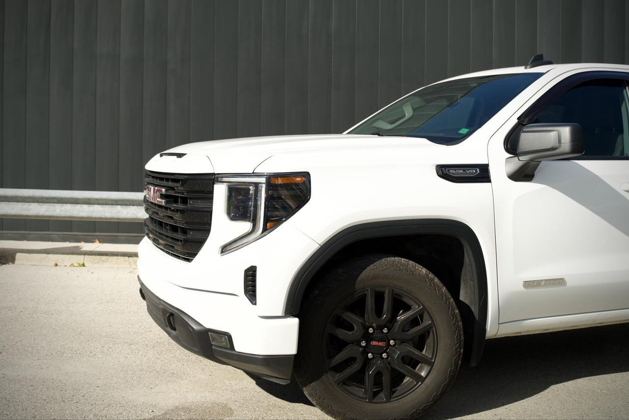 2024 GMC Sierra 1500 ELEVATION Photo