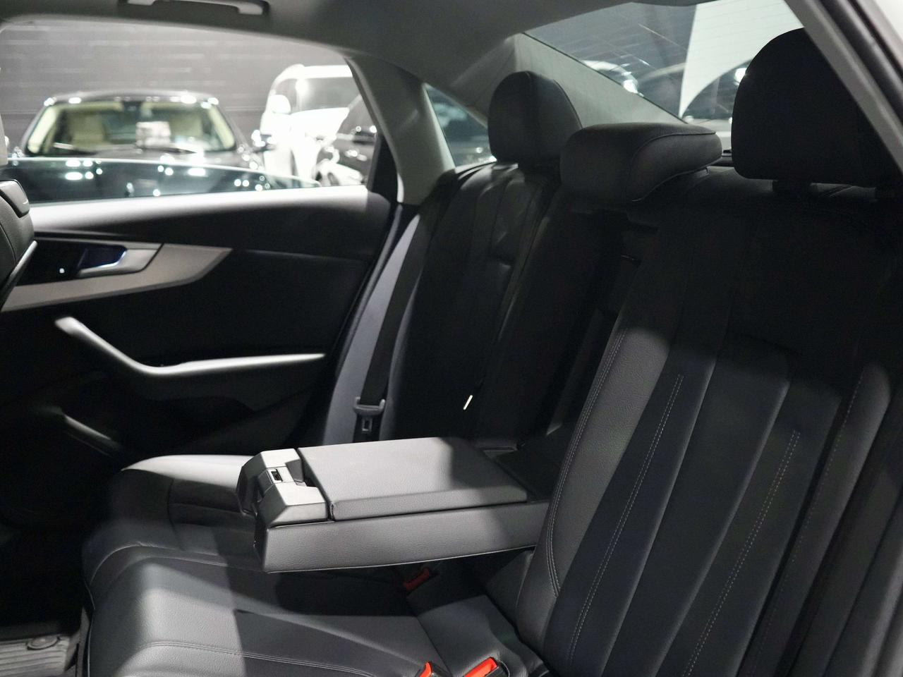 2017 Audi A4 Progressiv| 360 CAM | SUNROOF | Photo