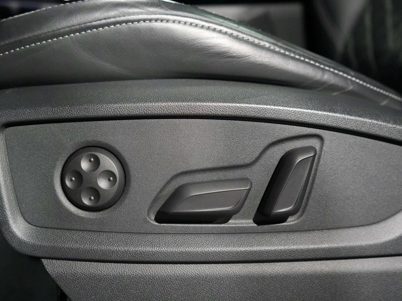 2021 Audi SQ5 Progressiv|NO ACCIDENT|PANO|DRIVER ASSIST| Photo