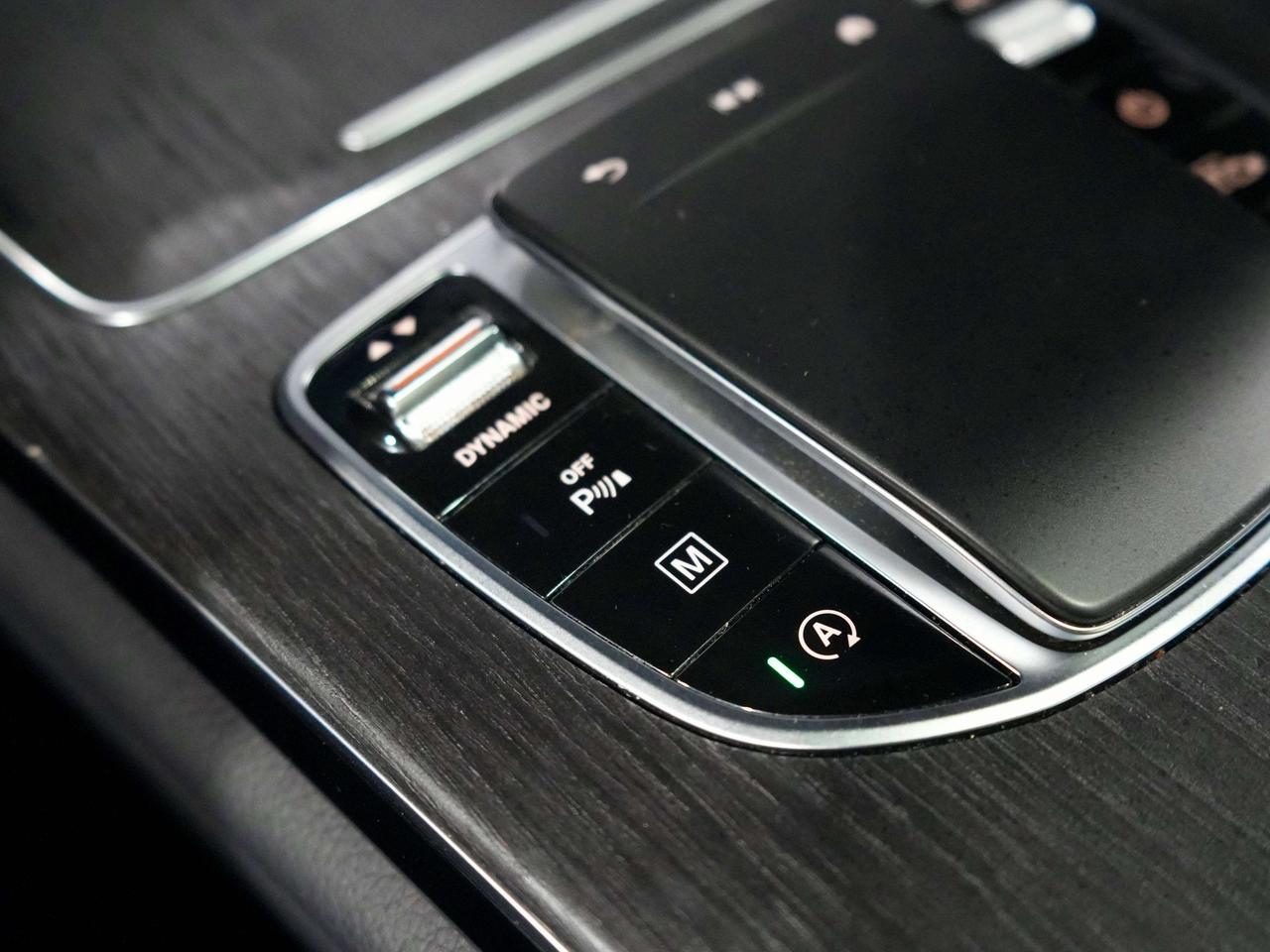 2022 Mercedes-Benz GLC SUV|360 CAM | PANO | DRIVER ASSIST Photo