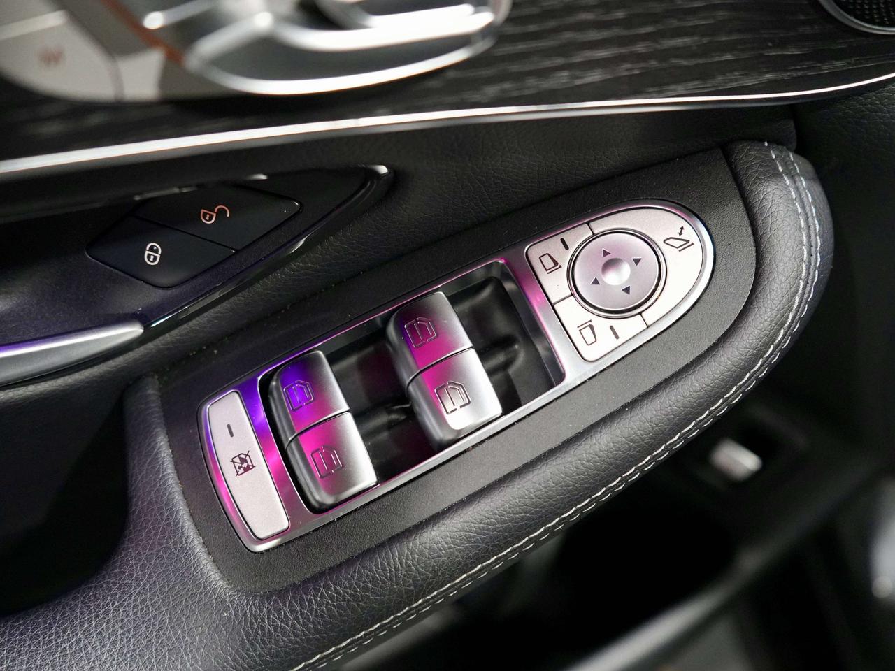 2022 Mercedes-Benz GLC SUV|360 CAM | PANO | DRIVER ASSIST Photo