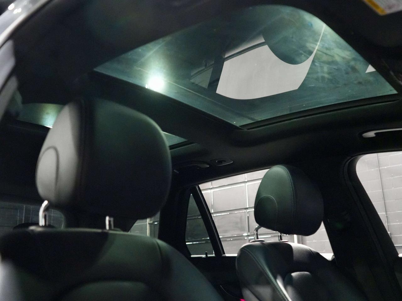 2022 Mercedes-Benz GLC SUV|360 CAM | PANO | DRIVER ASSIST Photo