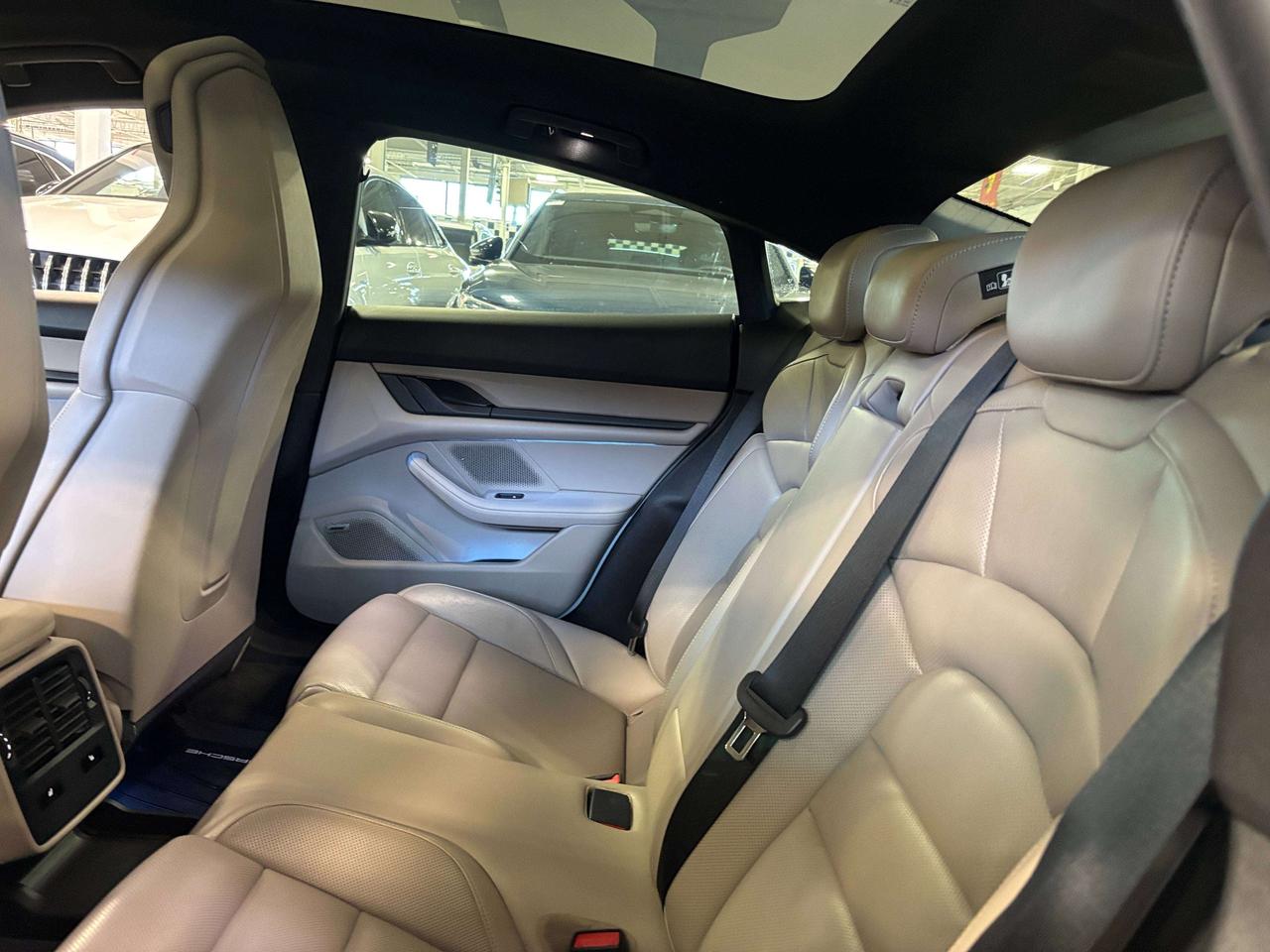 2024 Porsche Taycan 4S|OVERBOOST|PREMIUMPKG|RS-SPYDERWHEELS|BEIGESEATS Photo