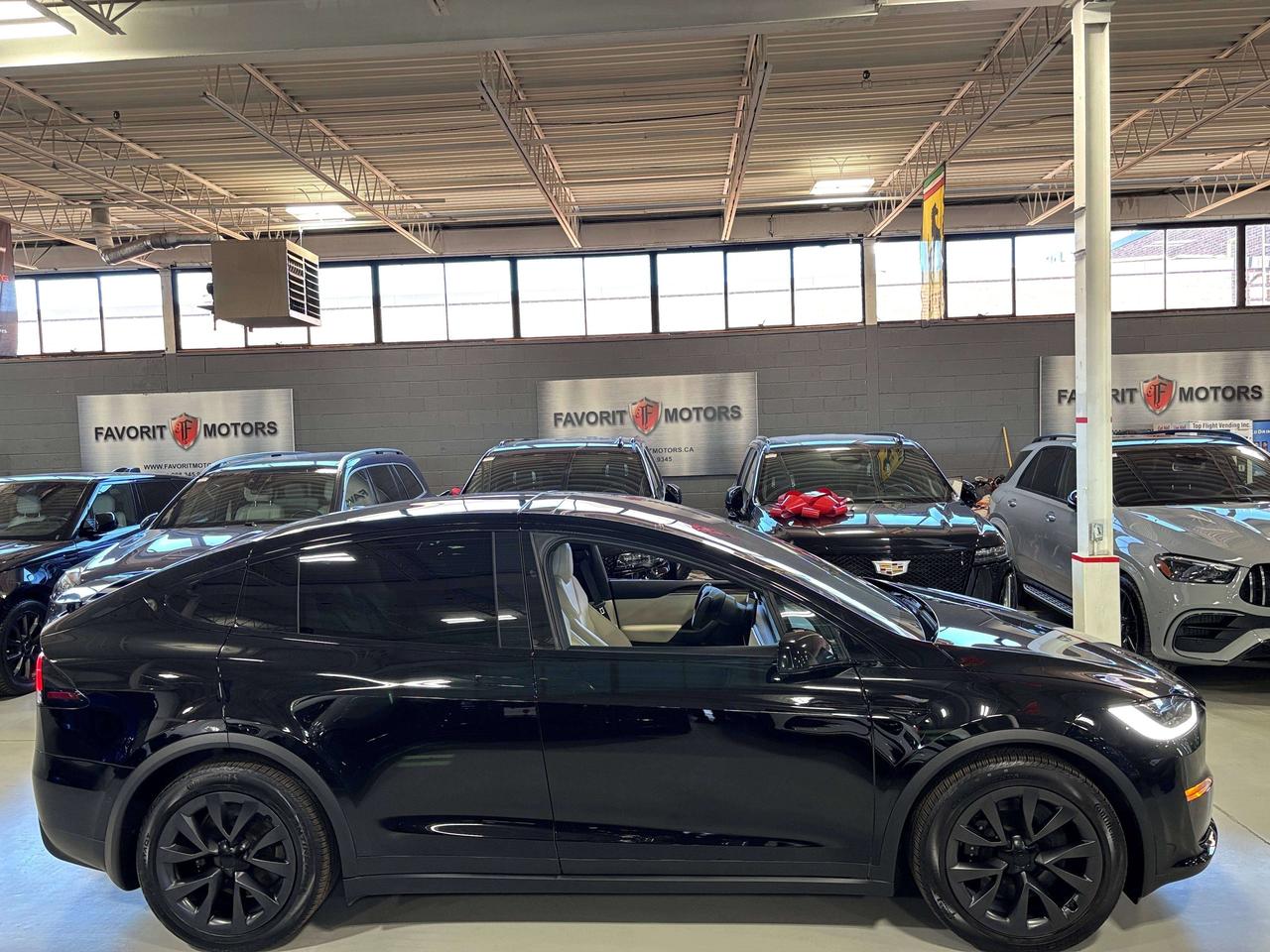 2023 Tesla Model X FULLSELFDRIVING|AWD|FALCONDOORS|WHITESEATS|INSANE| Photo