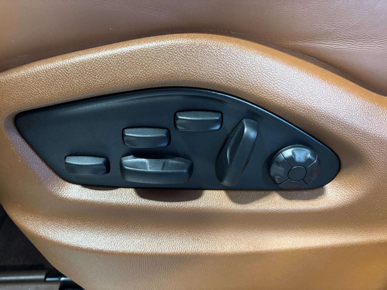 2023 Porsche Cayenne Turbo|AWD|NO LUX TAX|TRUFFLEBROWNSEATS|PREMIUMPLUS Photo