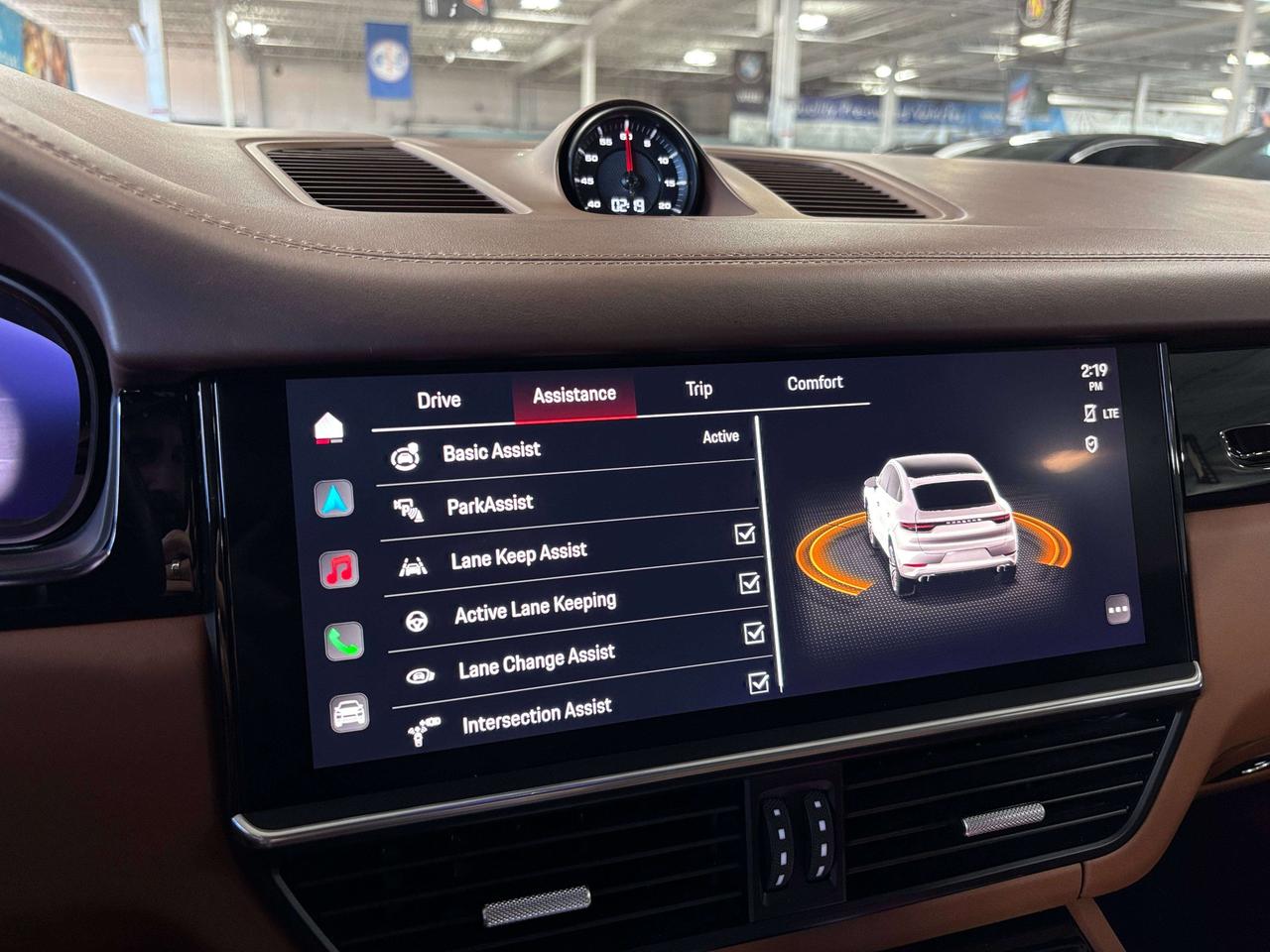 2023 Porsche Cayenne Turbo|AWD|NO LUX TAX|TRUFFLEBROWNSEATS|PREMIUMPLUS Photo