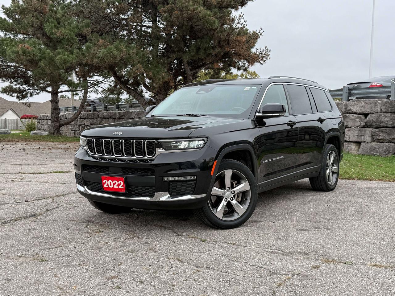 2022 Jeep Grand Cherokee Limited | NAVIGATION | BLIND SPOT | REMOTE START | Photo