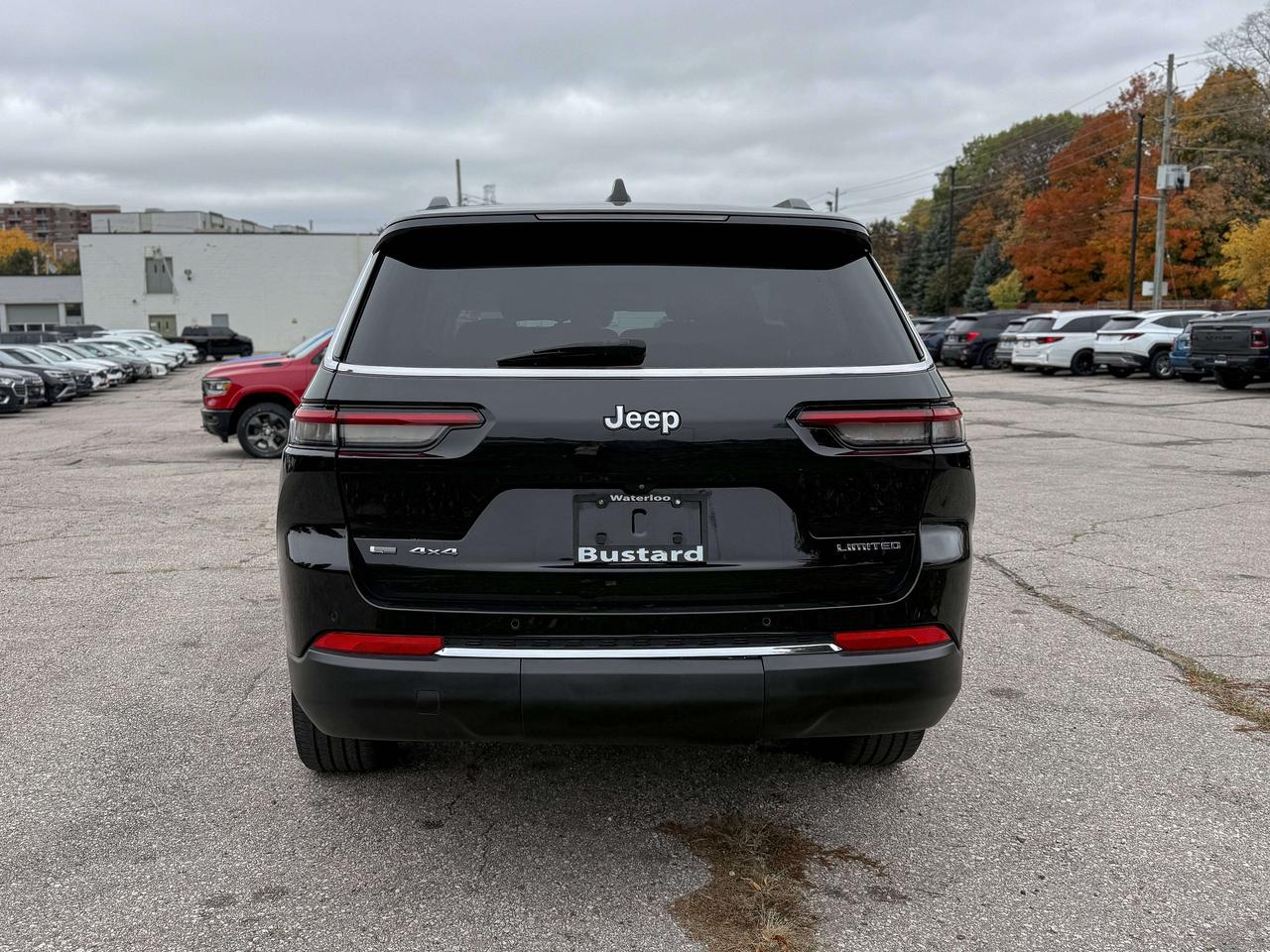 2022 Jeep Grand Cherokee Limited | NAVIGATION | BLIND SPOT | REMOTE START | Photo