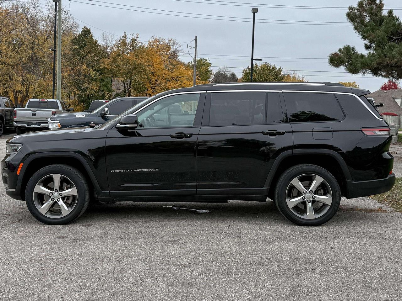 2022 Jeep Grand Cherokee Limited | NAVIGATION | BLIND SPOT | REMOTE START | Photo