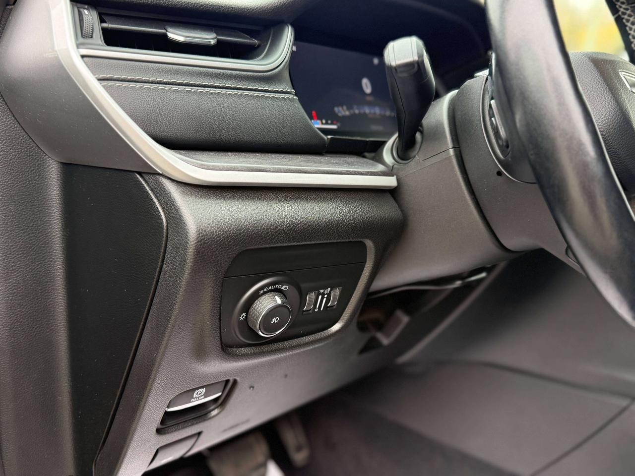 2022 Jeep Grand Cherokee Limited | NAVIGATION | BLIND SPOT | REMOTE START | Photo