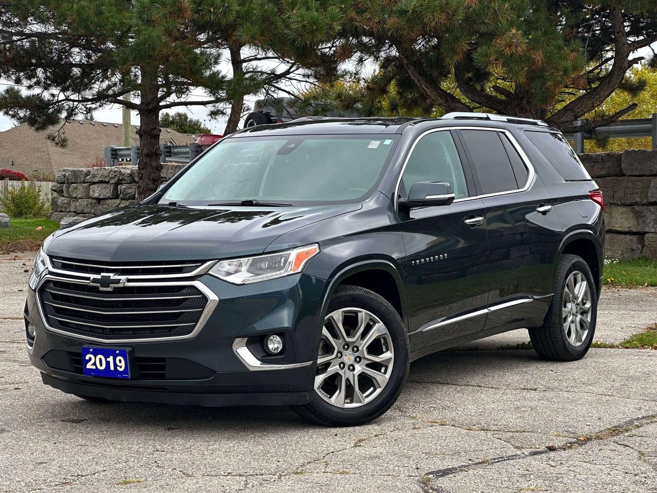 2019 Chevrolet Traverse Premier | NAVIGATION | COOLED SEATS | REMOTE START Photo