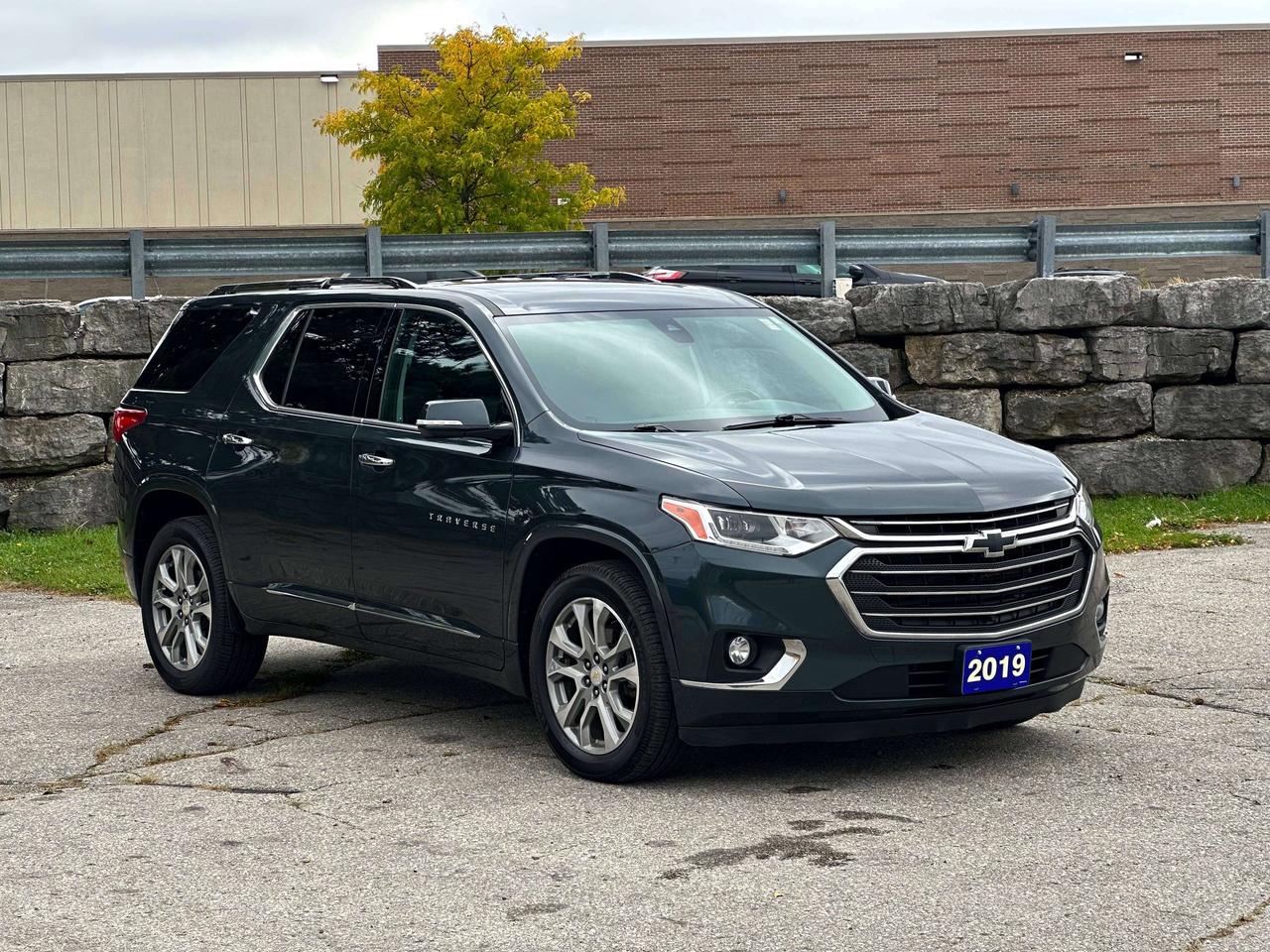2019 Chevrolet Traverse Premier | NAVIGATION | COOLED SEATS | REMOTE START Photo