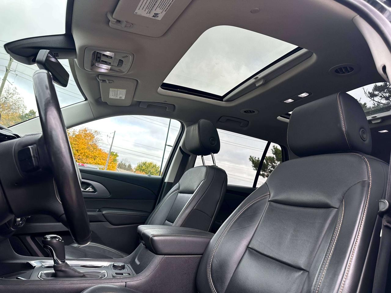 2019 Chevrolet Traverse Premier | NAVIGATION | COOLED SEATS | REMOTE START Photo