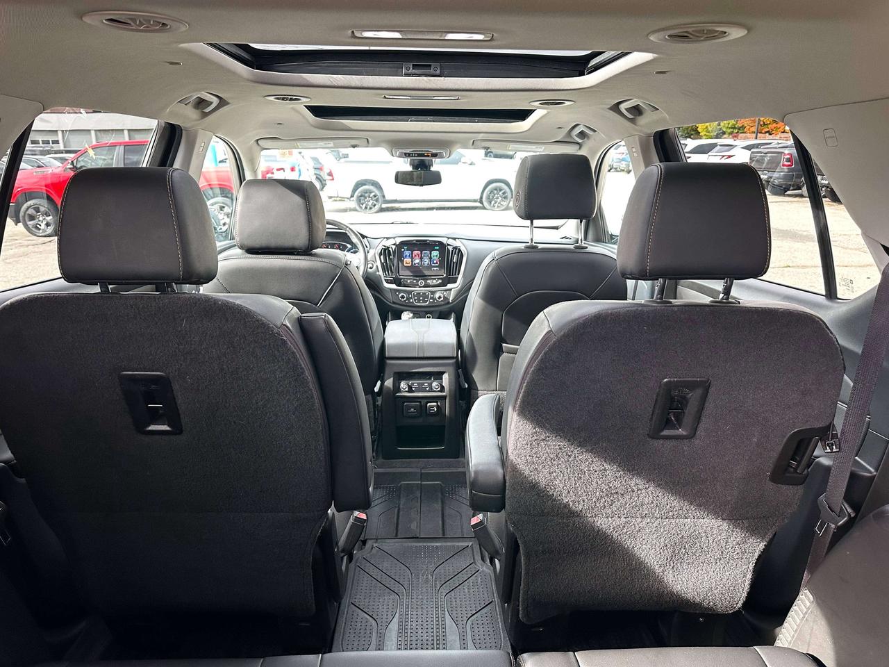 2019 Chevrolet Traverse Premier | NAVIGATION | COOLED SEATS | REMOTE START Photo