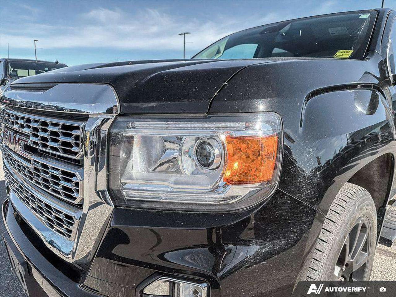 2022 GMC Canyon 4WD Denali | Heated Seats | WiFi Photo