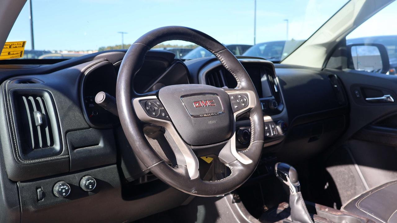 2022 GMC Canyon 4WD Denali | Heated Seats | WiFi Photo
