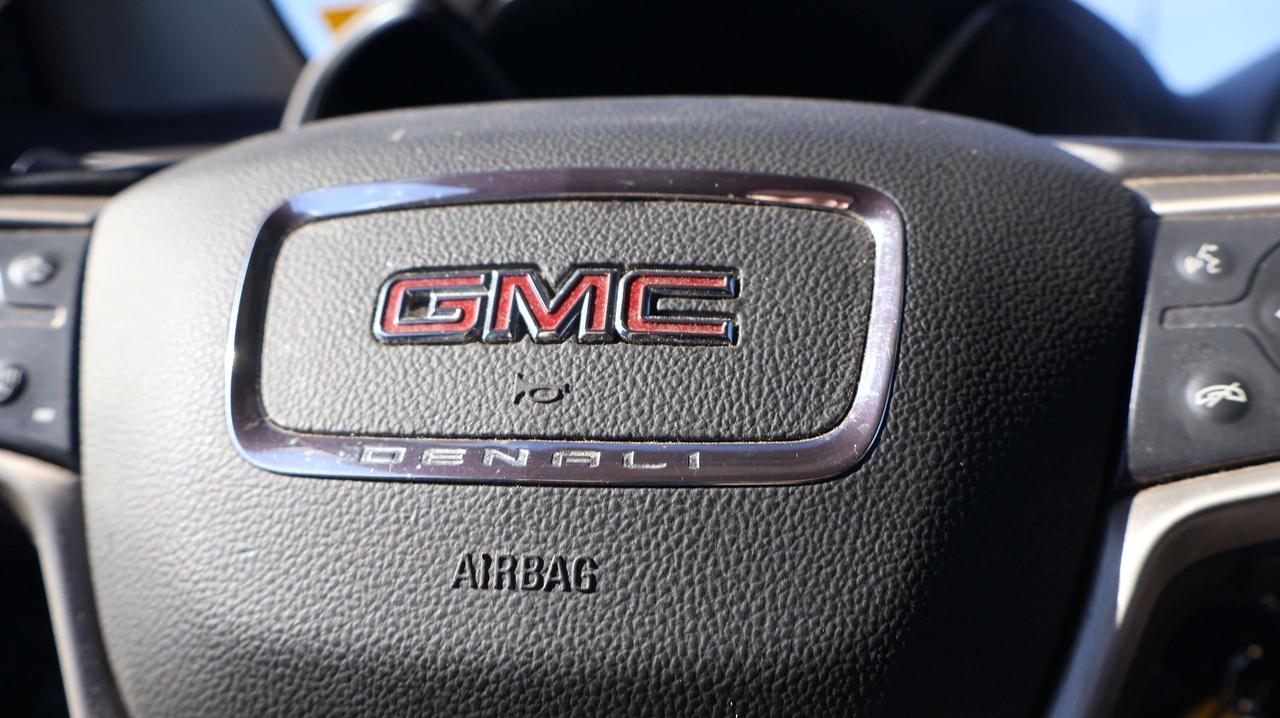 2022 GMC Canyon 4WD Denali | Heated Seats | WiFi Photo