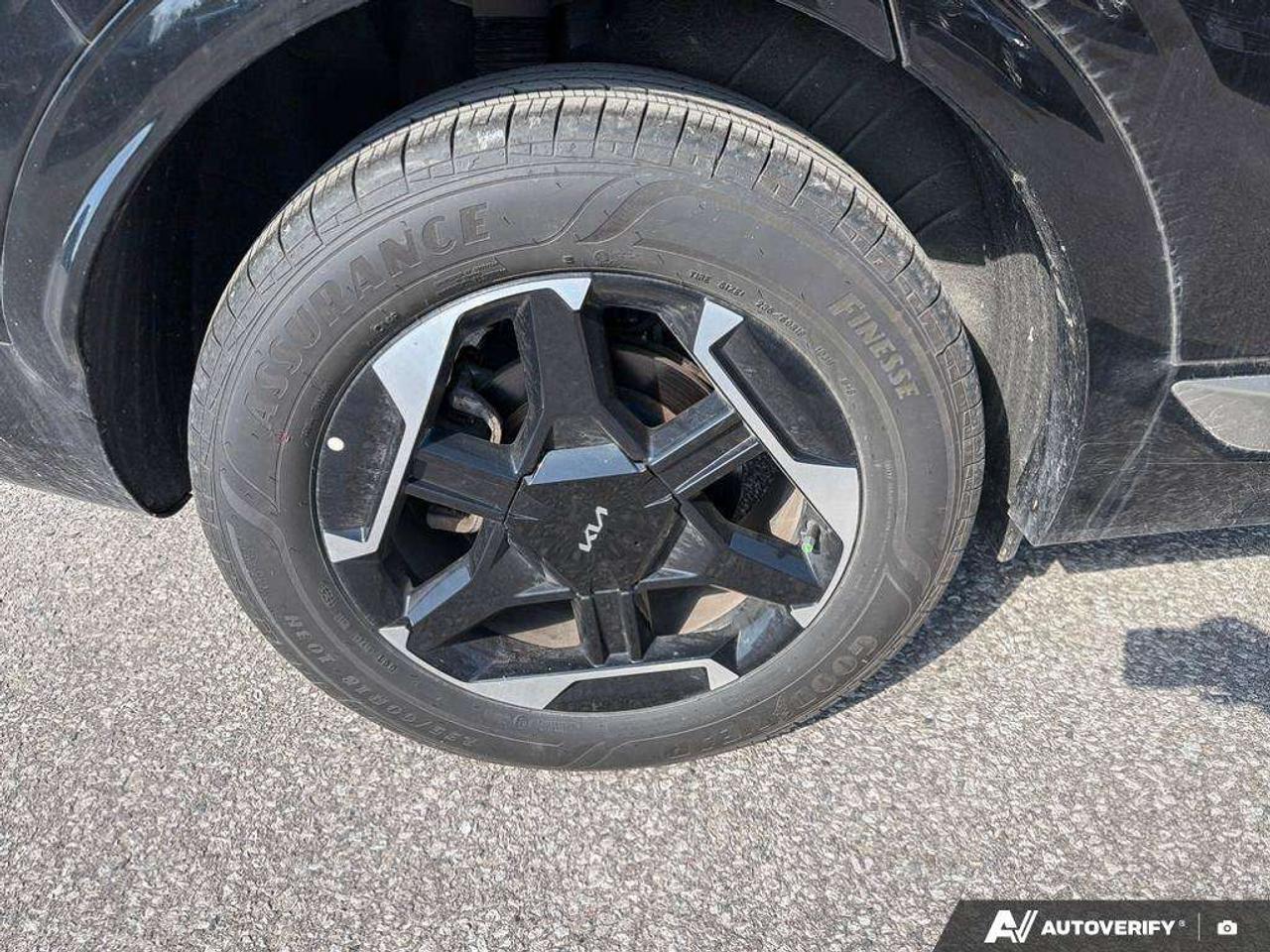 2026 Kia Sportage SX | Power Tailgate Photo