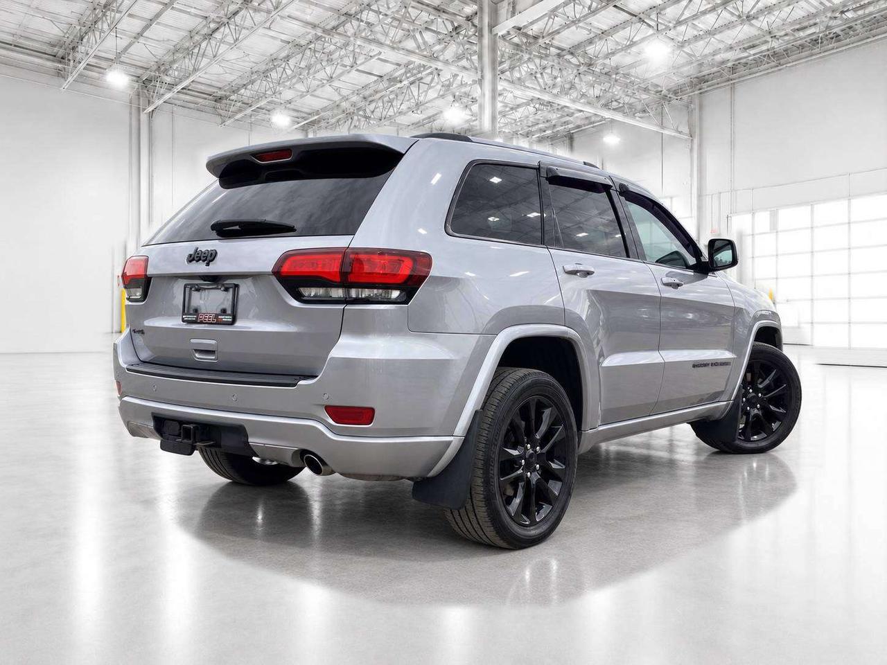 2021 Jeep Grand Cherokee Altitude | ProTech | Sunroof | Alpine | Tow | 4X4 Photo