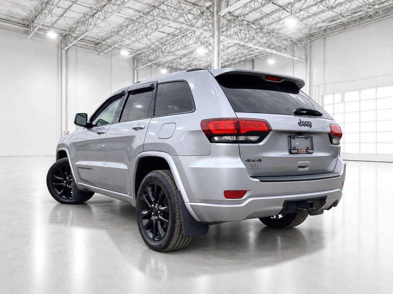 2021 Jeep Grand Cherokee Altitude | ProTech | Sunroof | Alpine | Tow | 4X4 Photo