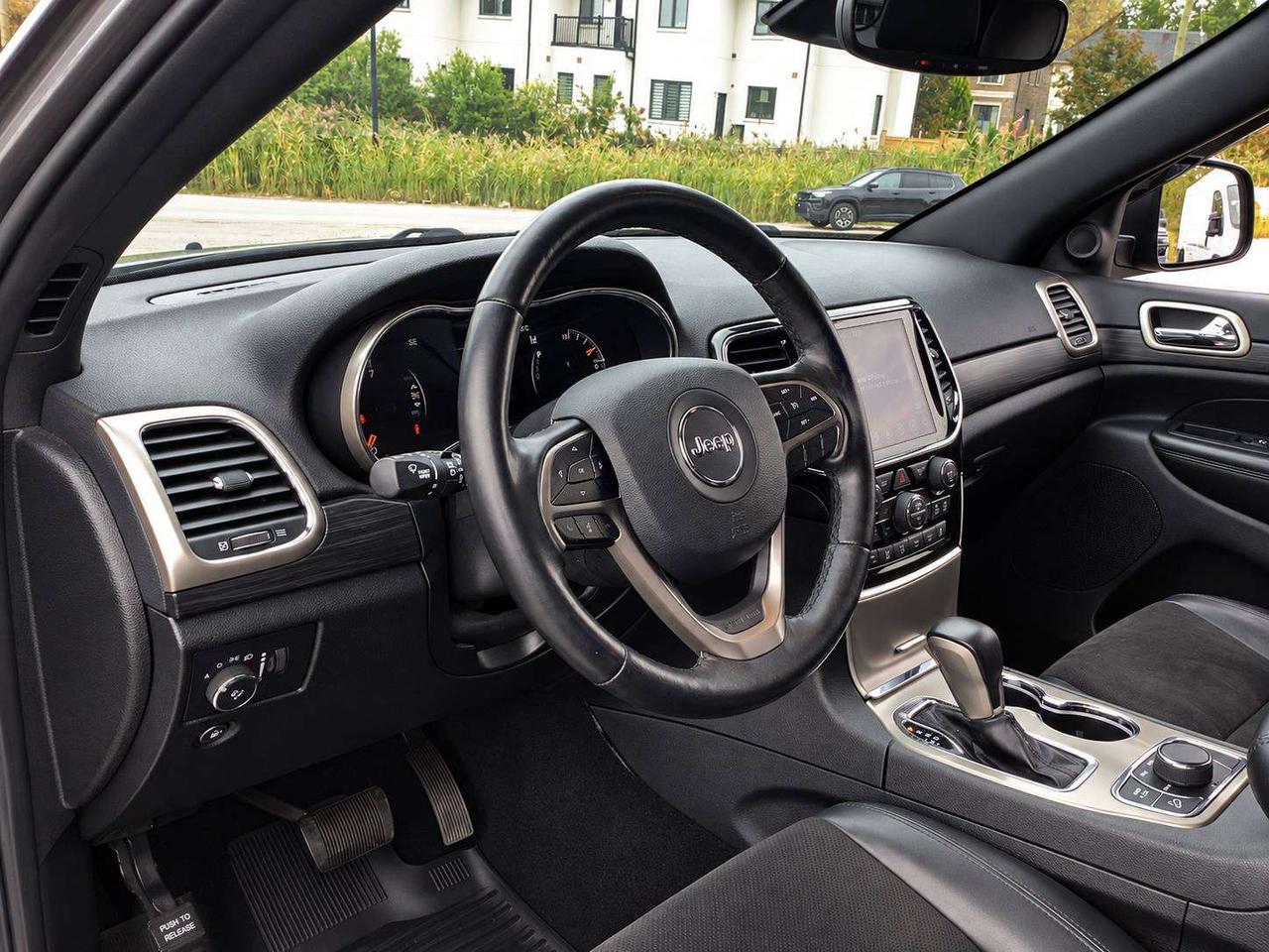 2021 Jeep Grand Cherokee Altitude | ProTech | Sunroof | Alpine | Tow | 4X4 Photo