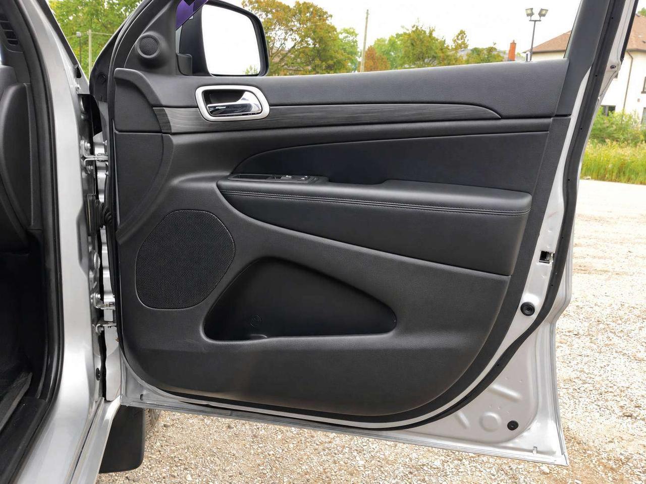 2021 Jeep Grand Cherokee Altitude | ProTech | Sunroof | Alpine | Tow | 4X4 Photo