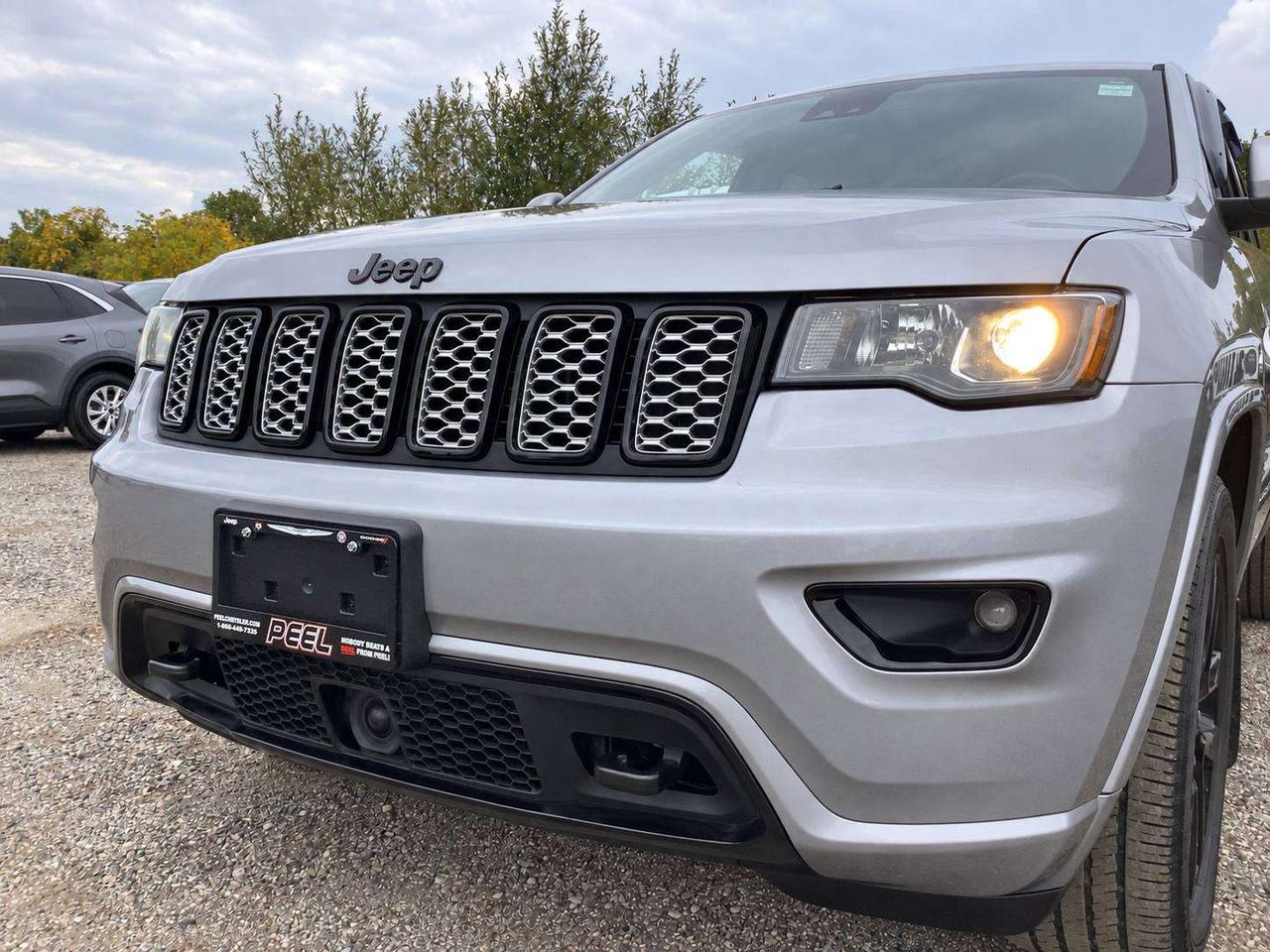 2021 Jeep Grand Cherokee Altitude | ProTech | Sunroof | Alpine | Tow | 4X4 Photo