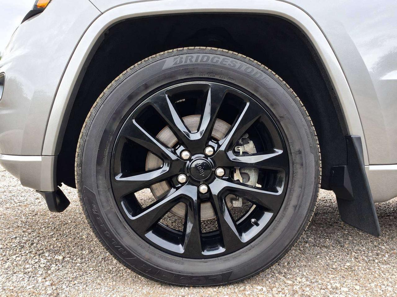 2021 Jeep Grand Cherokee Altitude | ProTech | Sunroof | Alpine | Tow | 4X4 Photo