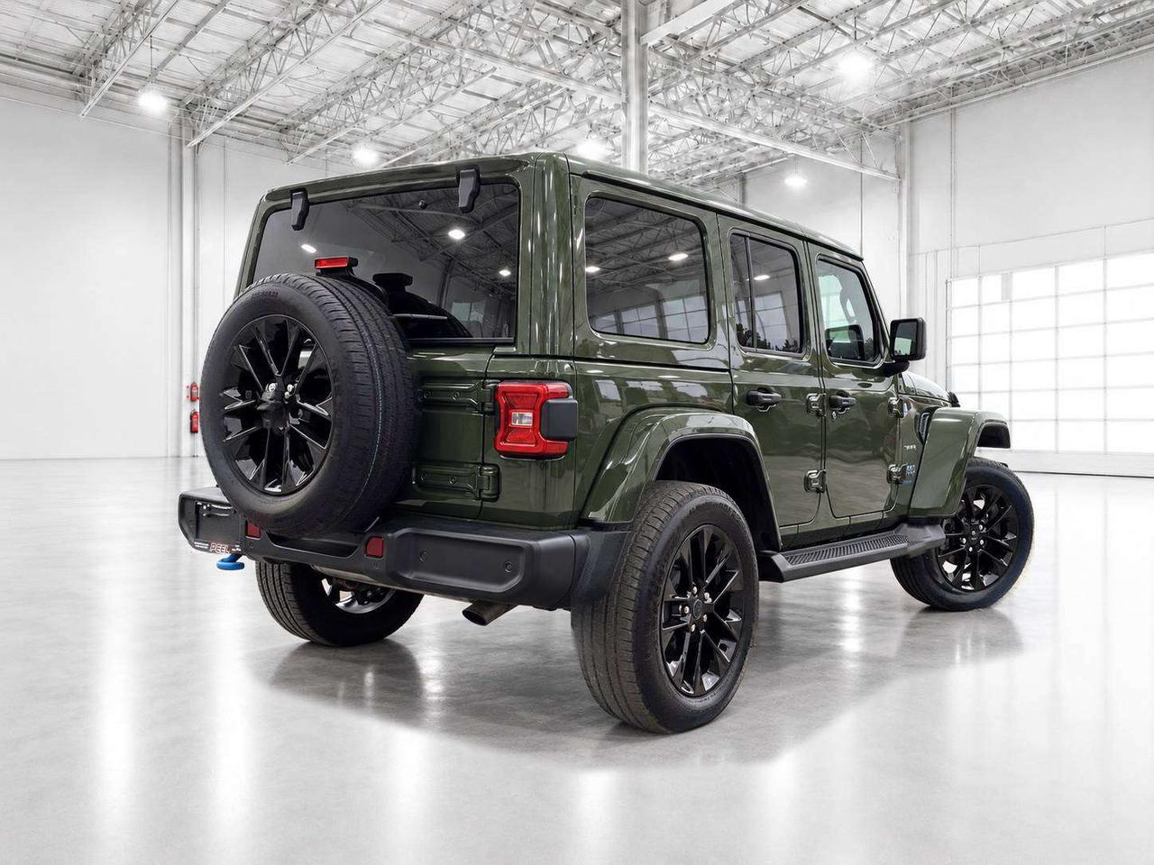 2024 Jeep Wrangler Sahara PHEV | SkyTop | Htd Leather | Alpine | 4X4 Photo