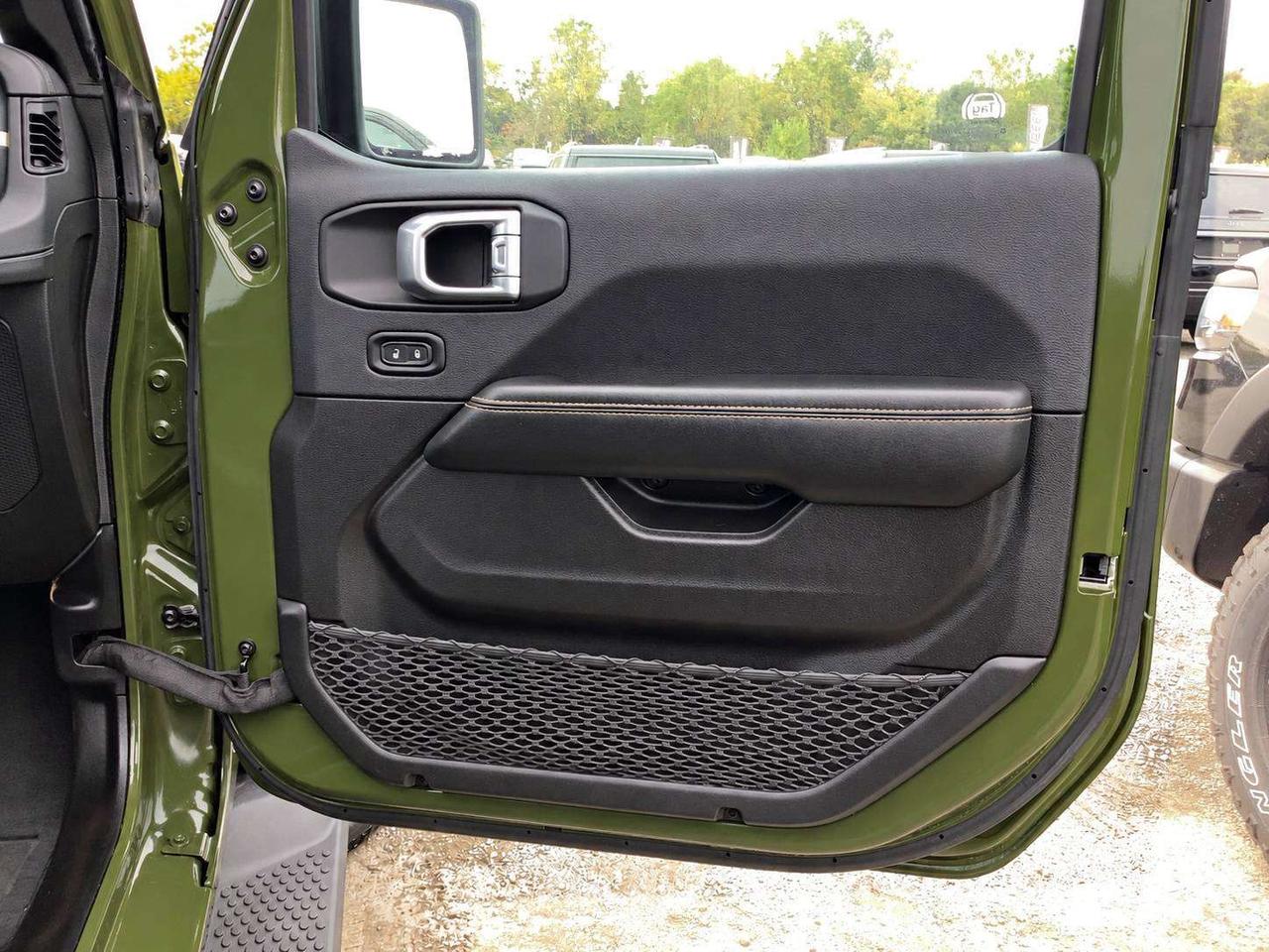 2024 Jeep Wrangler Sahara PHEV | SkyTop | Htd Leather | Alpine | 4X4 Photo
