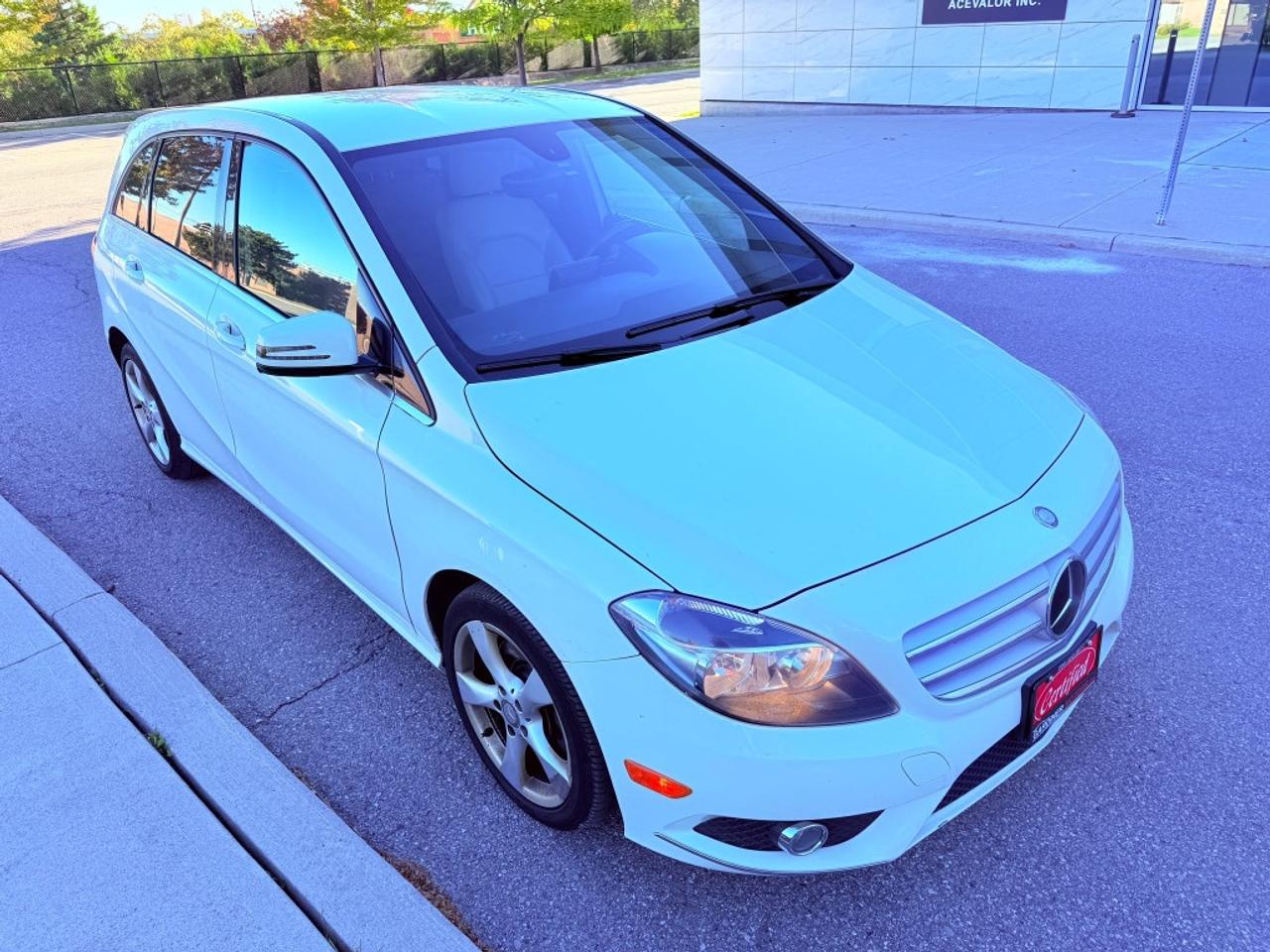 2013 Mercedes-Benz B-Class B 250 Sports Tourer Photo