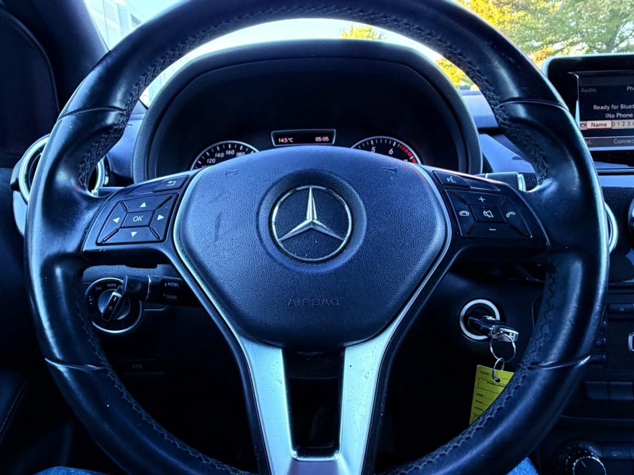2013 Mercedes-Benz B-Class B 250 Sports Tourer Photo