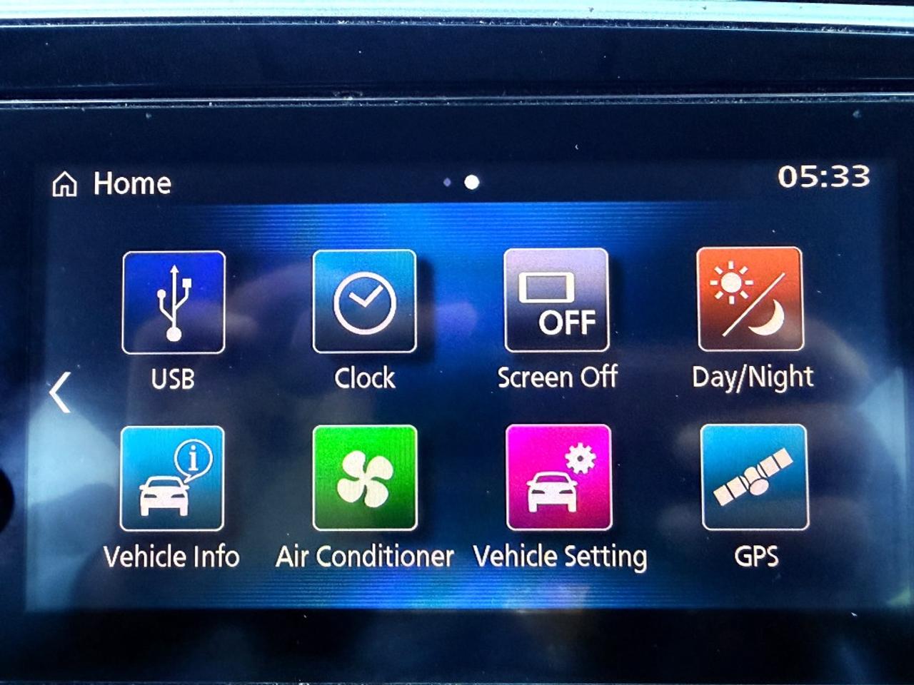 2018 Mitsubishi Outlander ES 4dr Front-wheel Drive CVT Photo