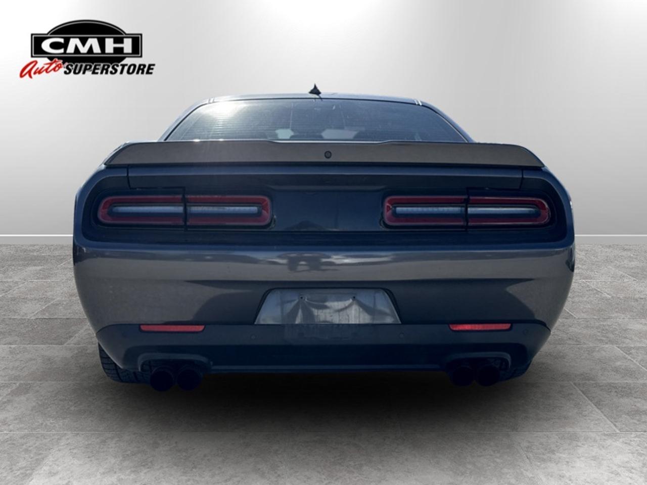 2018 Dodge Challenger SXT Plus w/Super Track Pak  **CLEAN** Photo