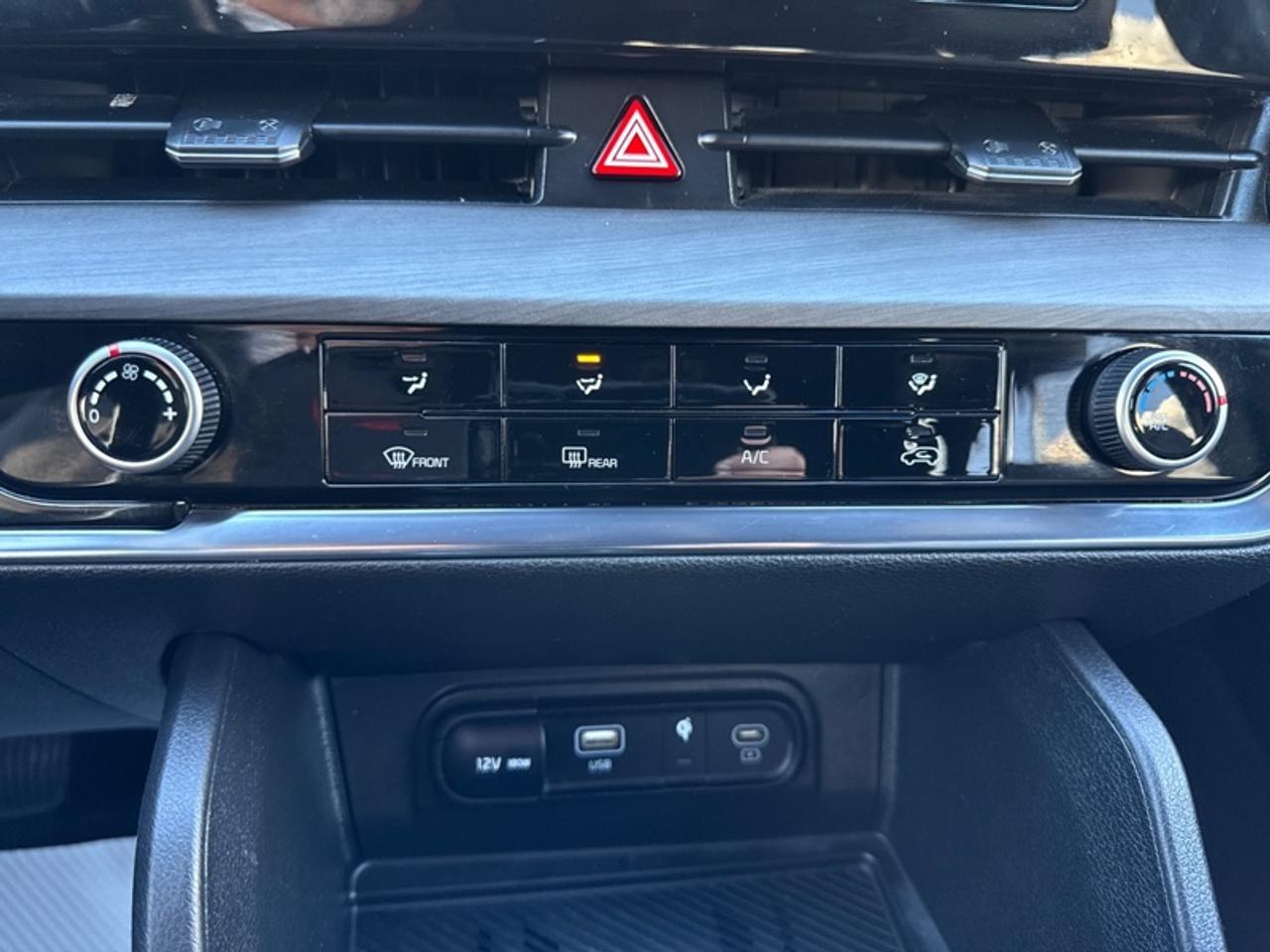 2023 Kia Sportage X-Line  Heated Steering Wheel Photo