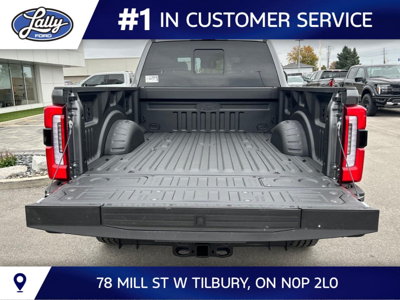 2027 Ford F-250 Super Duty SRW PLATINUM 4WD CREW CAB 6.75' BOX Photo4